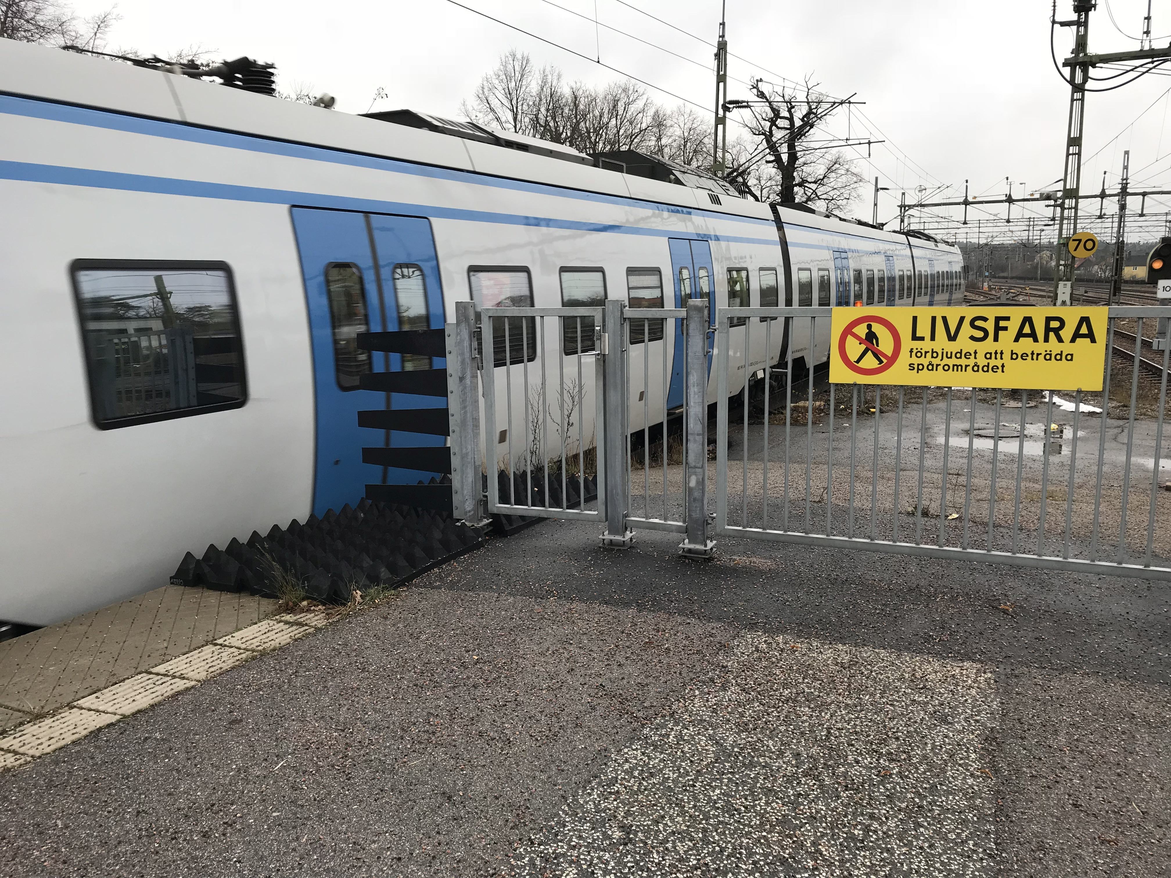 Rosehil Rail No-Go pyramidmattor Elvsjö St  Stockholm